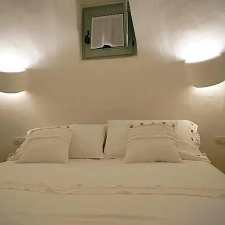 Nocleg ze śniadaniem Trullo Essenza-trulli Anti Charme & Relax Alberobello