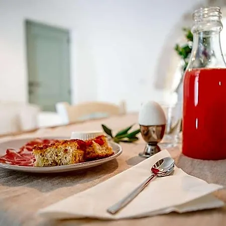 Trullo Essenza-trulli Anti Charme & Relax Bed & Breakfast