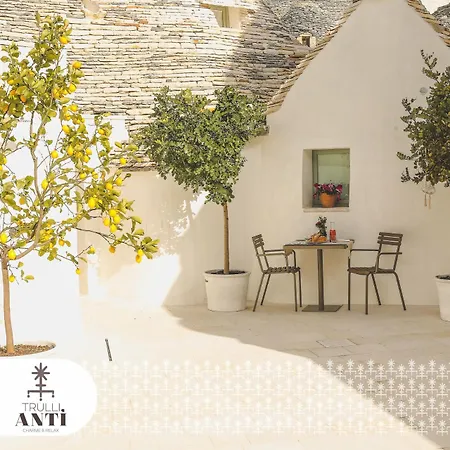 Trullo Essenza-trulli Anti Charme & Relax לינה וארוחת בוקר